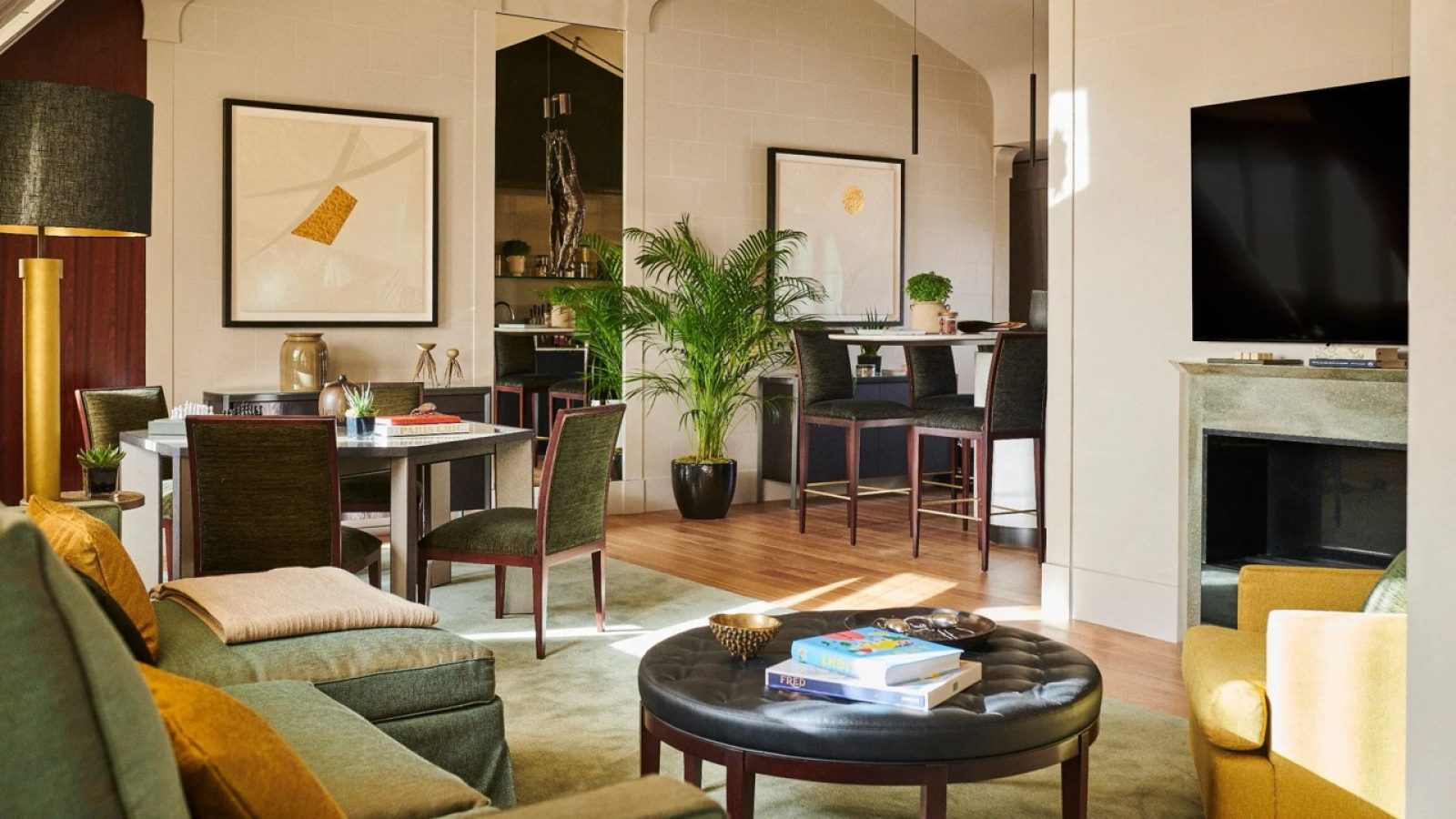 PARPH-P1660-Apartment-Living-Room-View.16x9 groot